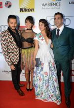Lisa Haydon, Riteish Deshmukh, Jacqueline Fernandez, Akshay Kumar at Ht Most Stylish Awards in Delhi on 24th May 2016